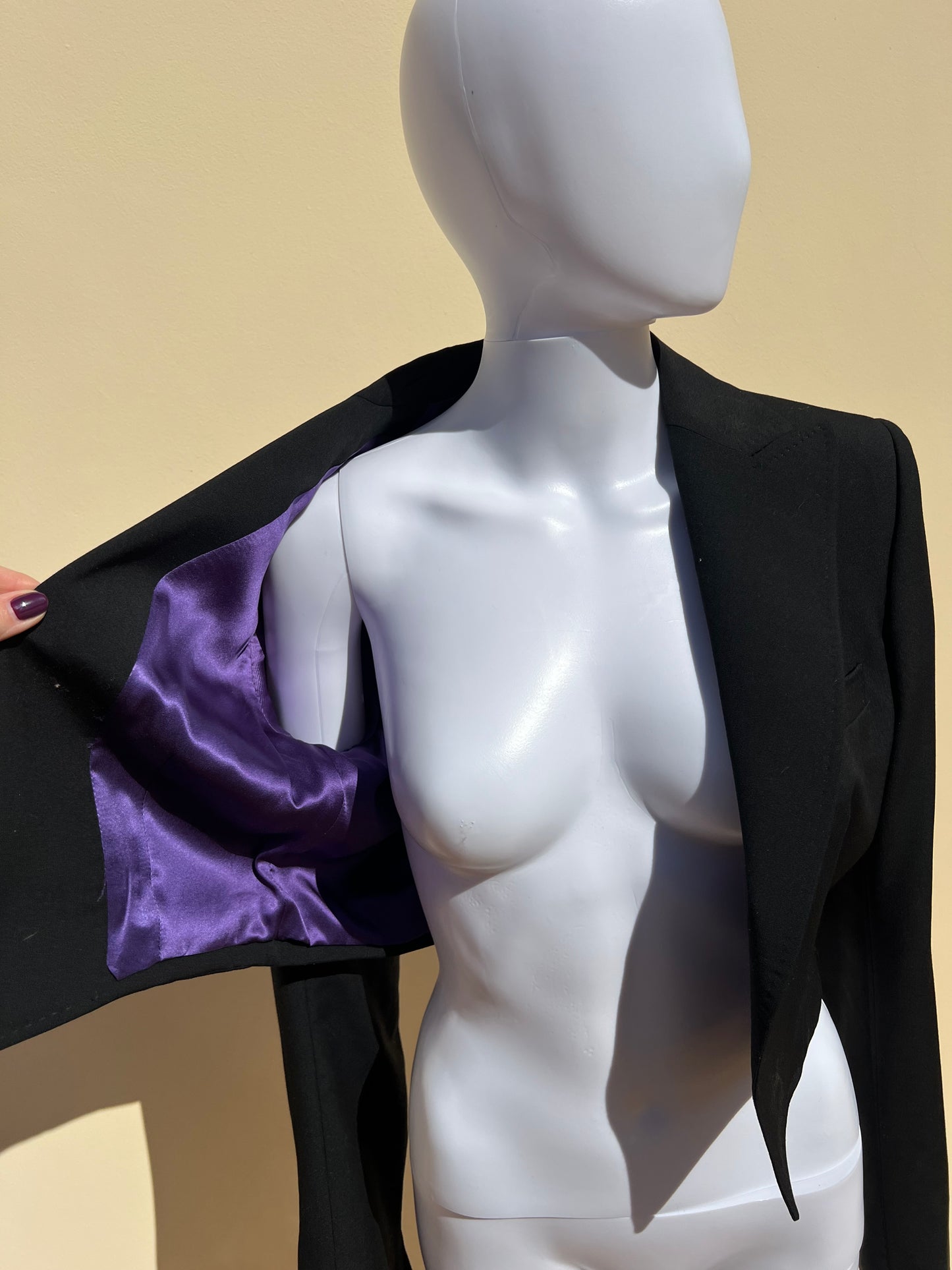 DOLCE AND GABBANA: Black Cropped Blazer