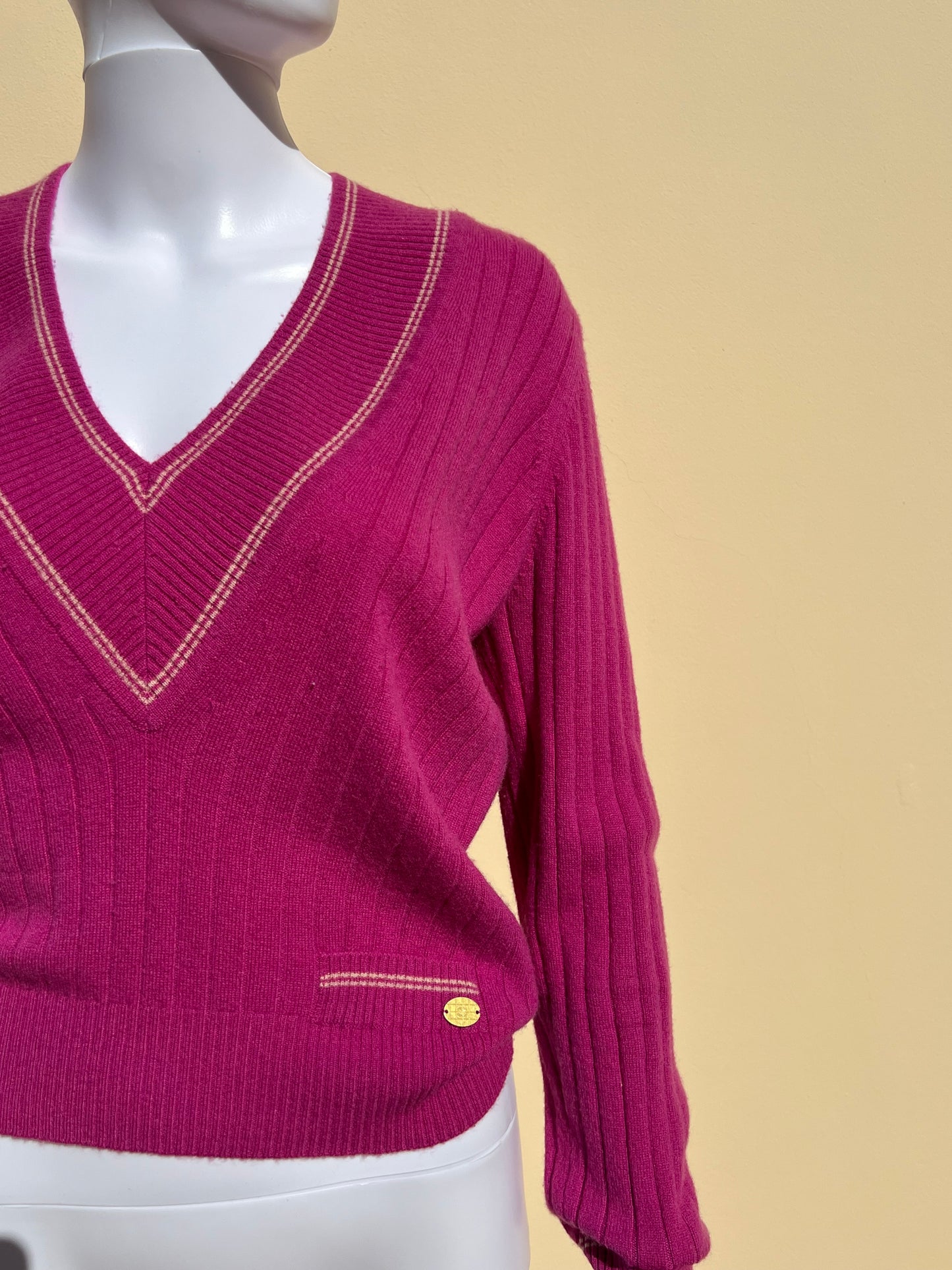 CHANEL: 2001 Cashmere V Neck Sweater