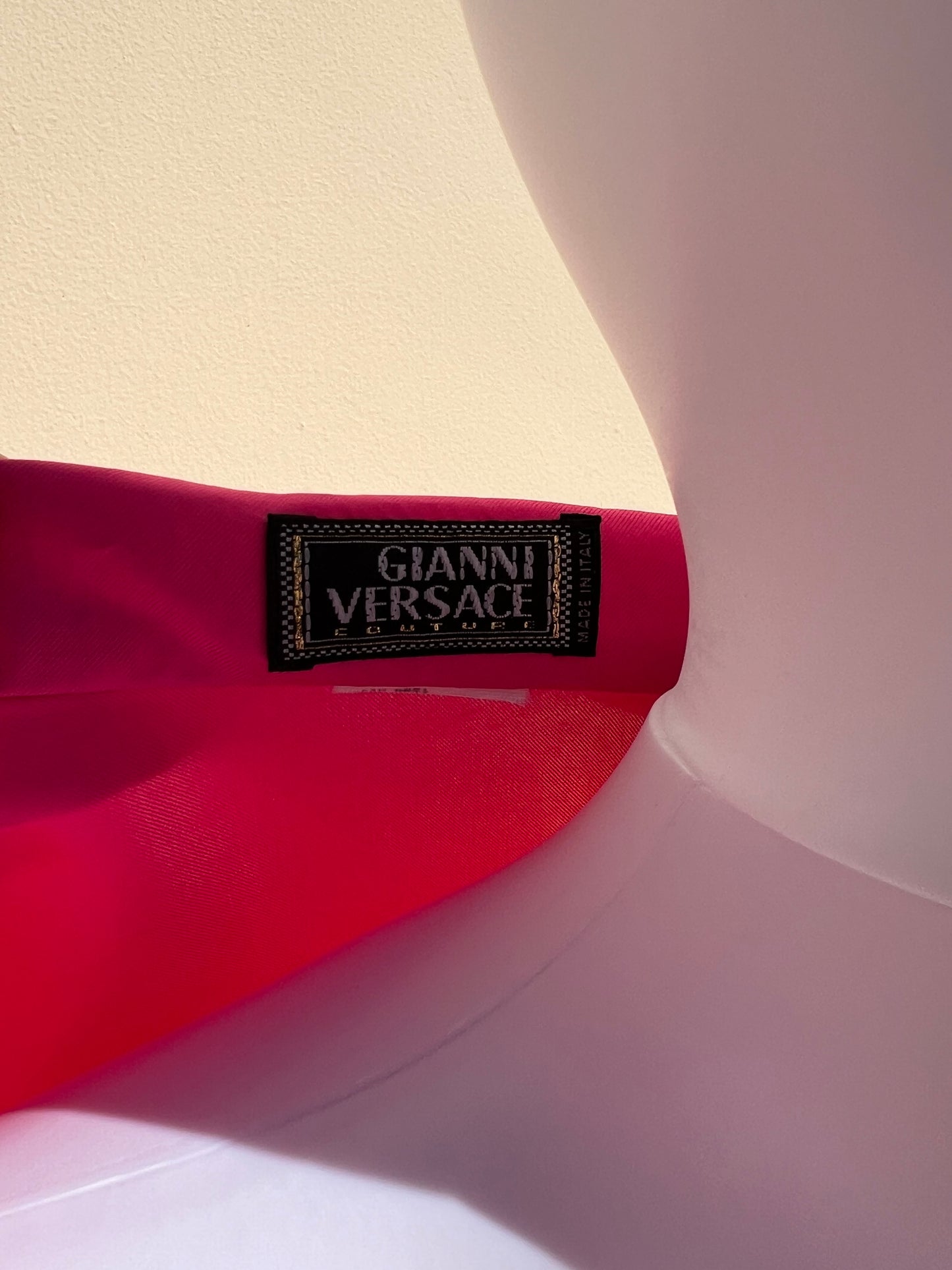 GIANNI VERSACE: 2000 Runway Silk Top