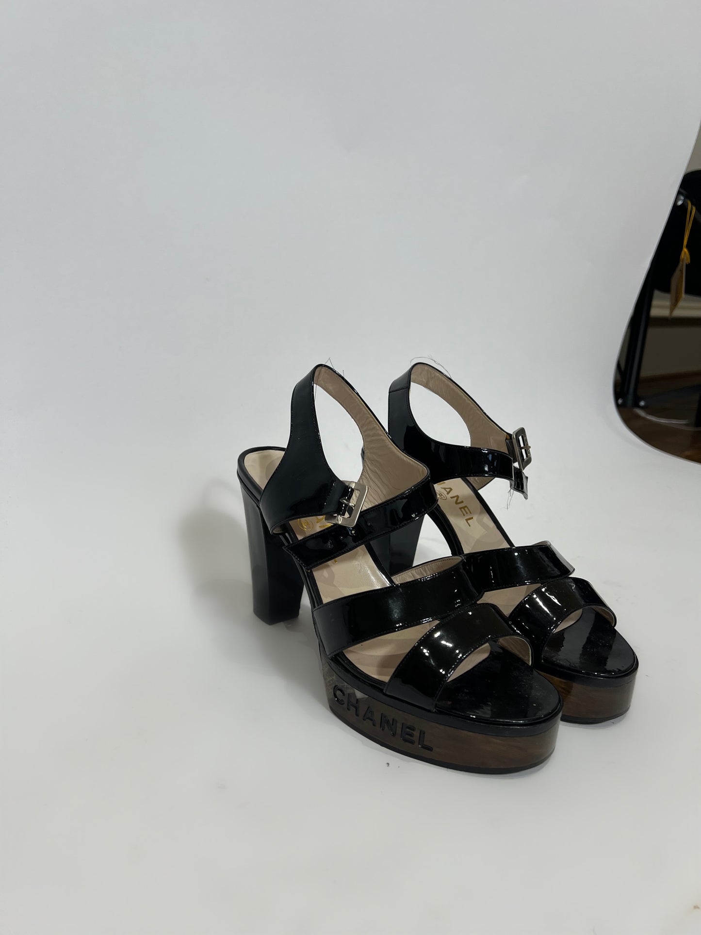 Vintage Chanel light up Heels 37.5